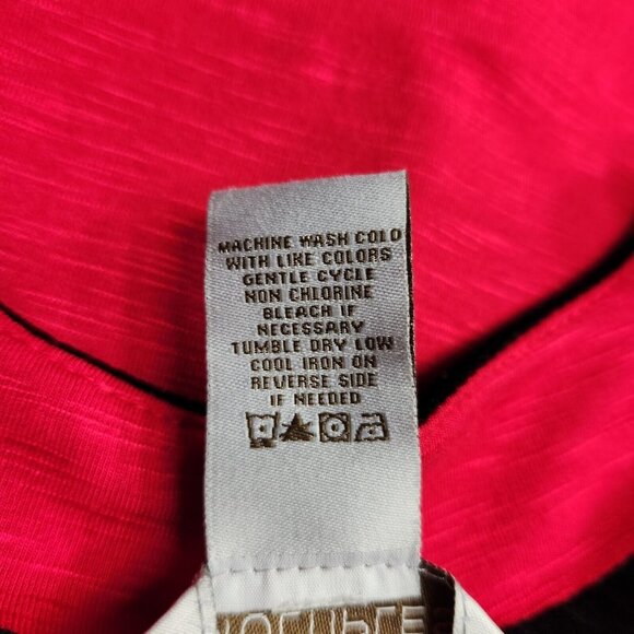 Multiples Womens Size M Petite  Red Long Sleeve v neck top blouse New -23 - Picture 9 of 10